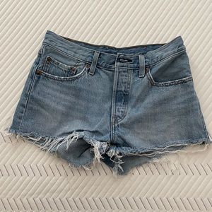 Levi’s shorts